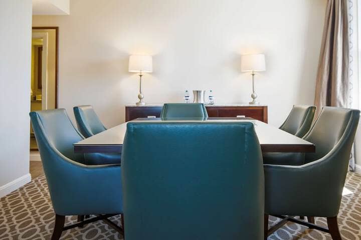 Room 53 of 145