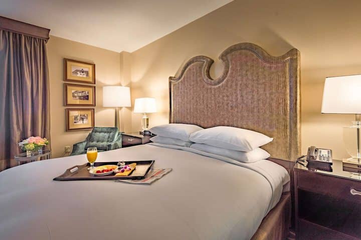 Room 35 of 145