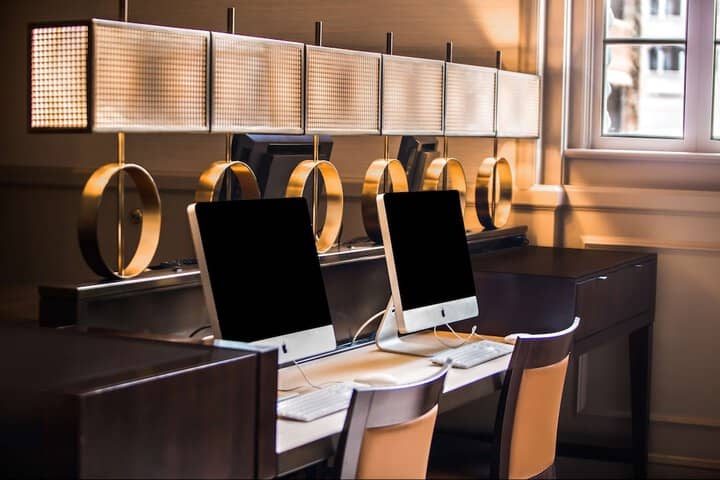 Business Center 128 of 145