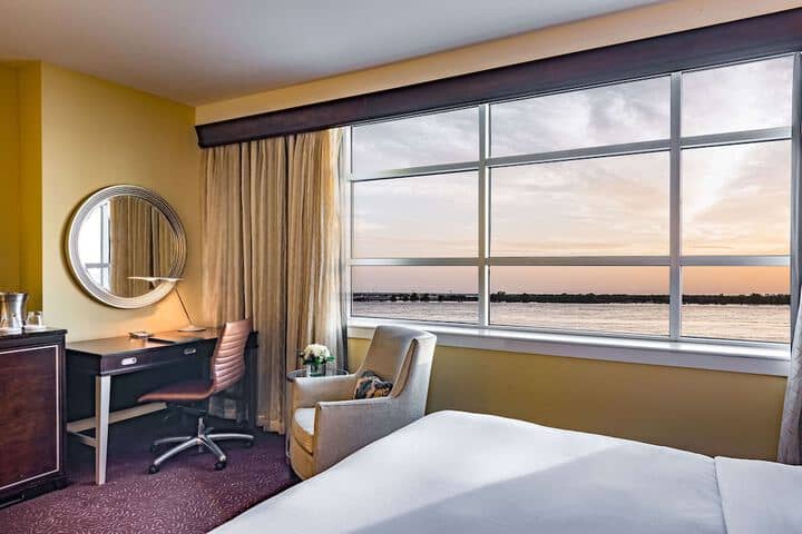 Room 34 of 145